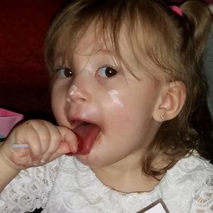 Meet your Posher, Efrain